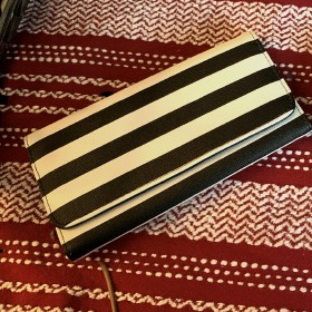 Kut Large Wallet